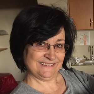 Meet your Posher, Mitzi